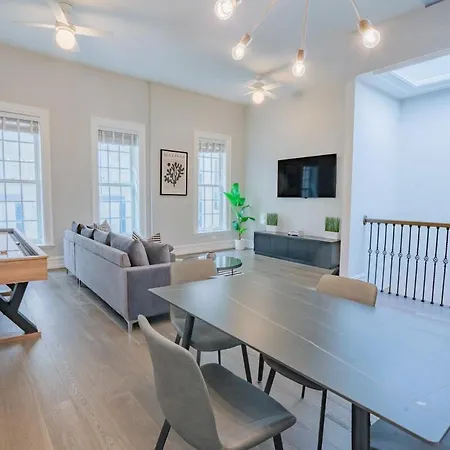 Pristine Gold Coast 3Bd2Ba Free Parking Beach